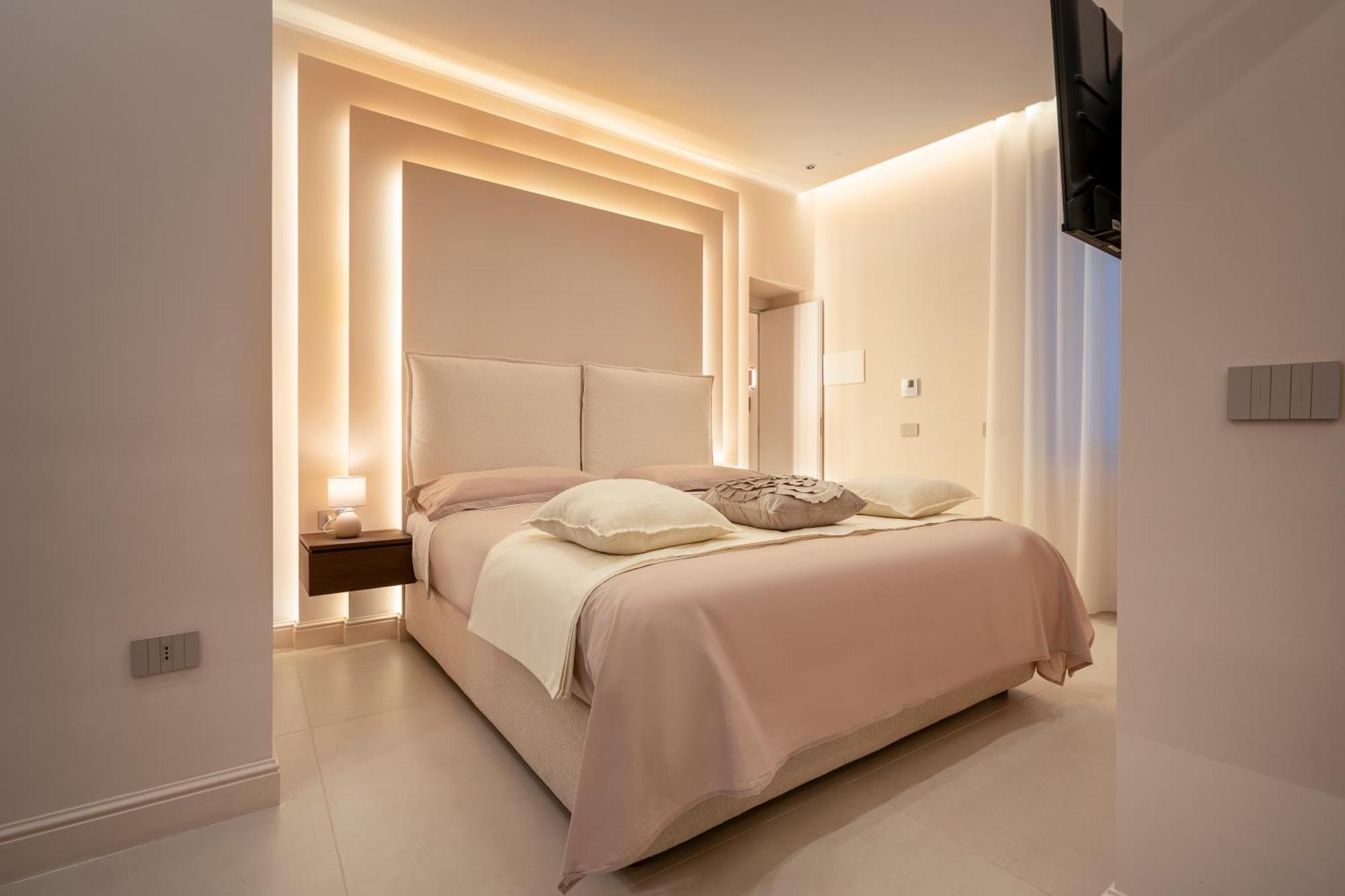 Halo Suite Neapel Exterior foto