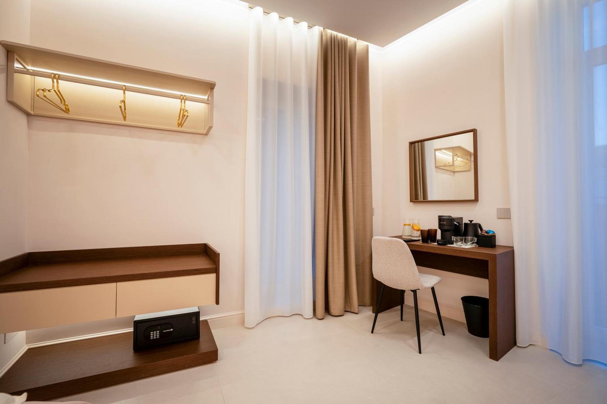 Halo Suite Neapel Exterior foto
